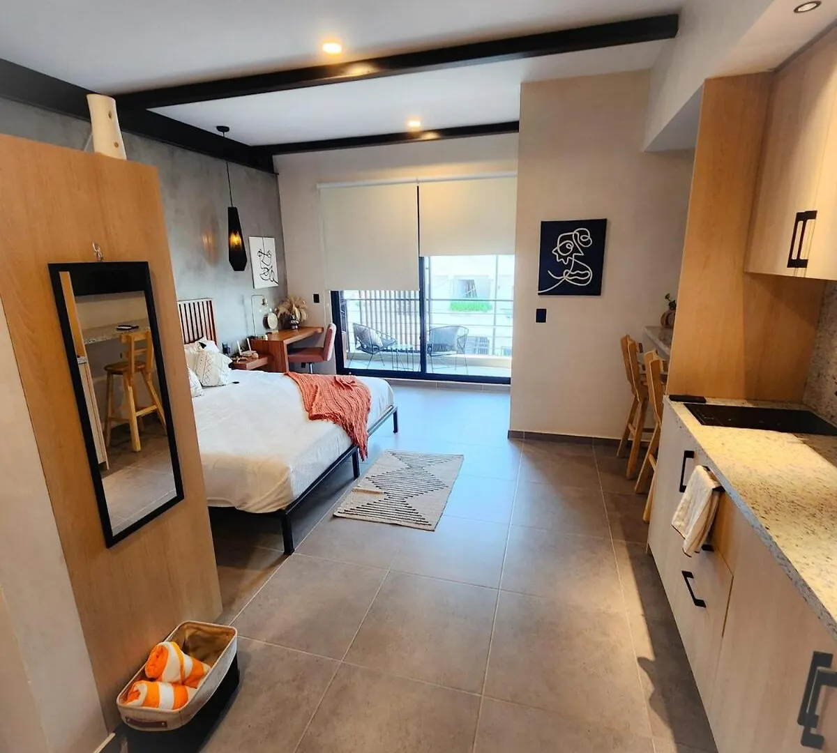 Boho Chic Studio Steps To 5Th Ave King Bed Wifi Rooftop Pool Playa del Carmen