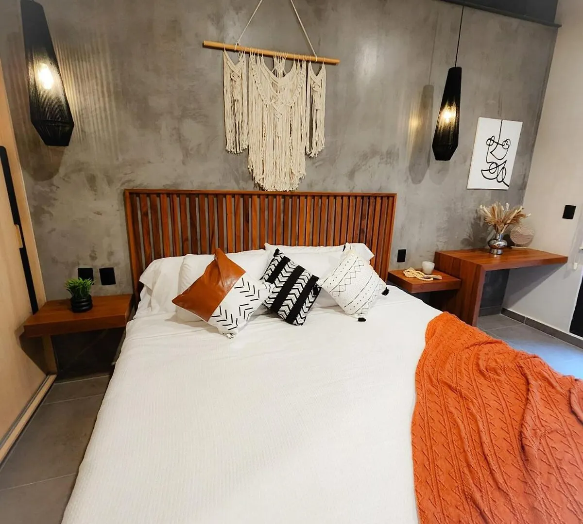 Apartment Boho Chic Studio Steps To 5Th Ave King Bed Wifi Rooftop Pool Playa del Carmen Mexico